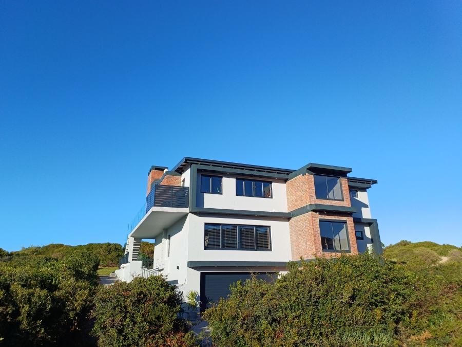 4 Bedroom Property for Sale in Dana Bay Western Cape